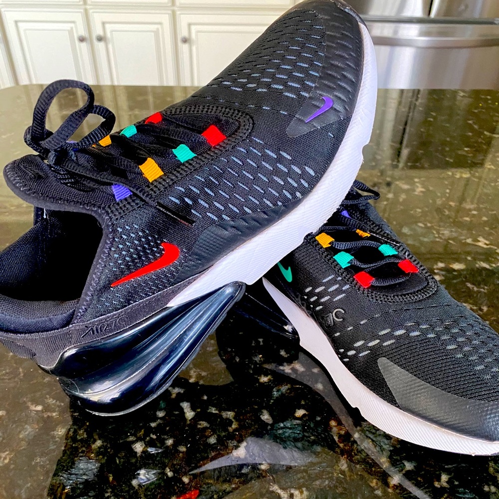 Nike AirMax 270